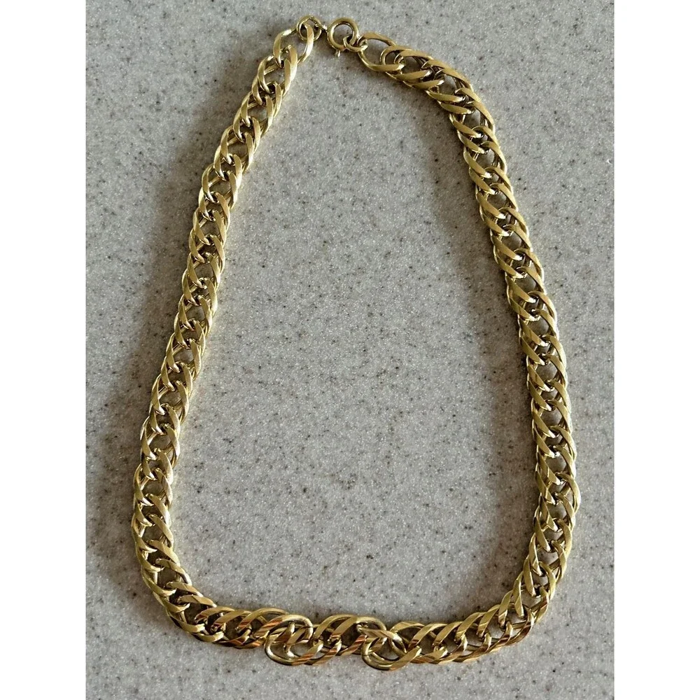 Vintage Gold Tone Chunky 18